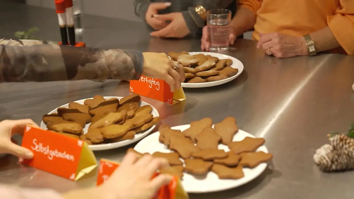 Plätzchen aus der Tüte? Dieser Fertigteig toppt selbst Omas Rezept Günstig, einfach und auch noch lecker!