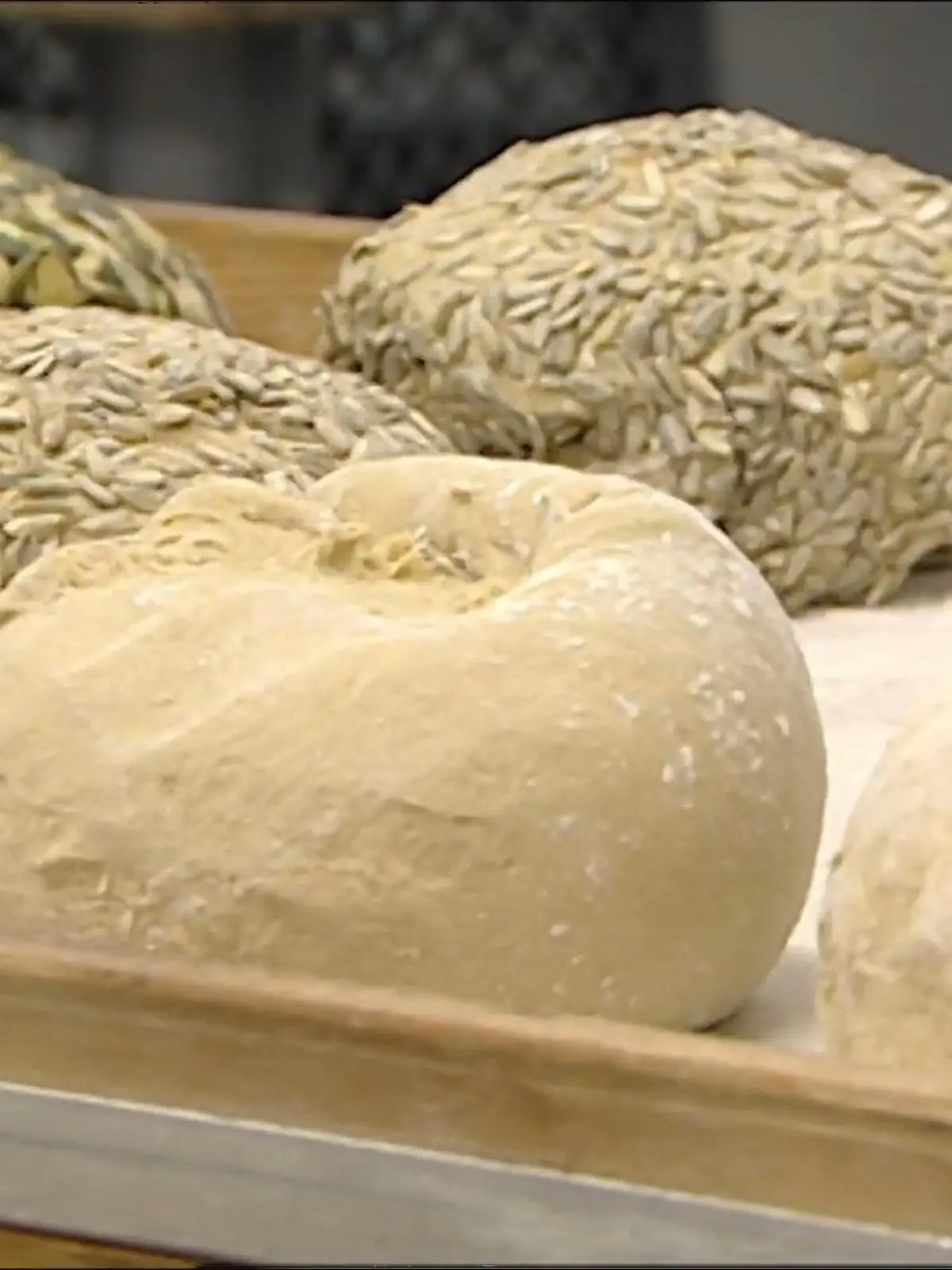 Bild zu: "Erste Nachtschicht im Londoner Bäckereibetrieb"