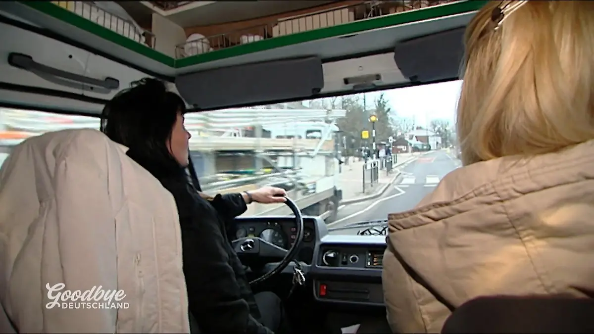 Francis startet ihre erste Tour im Verkaufswagen Premiere im mobilen Verkauf