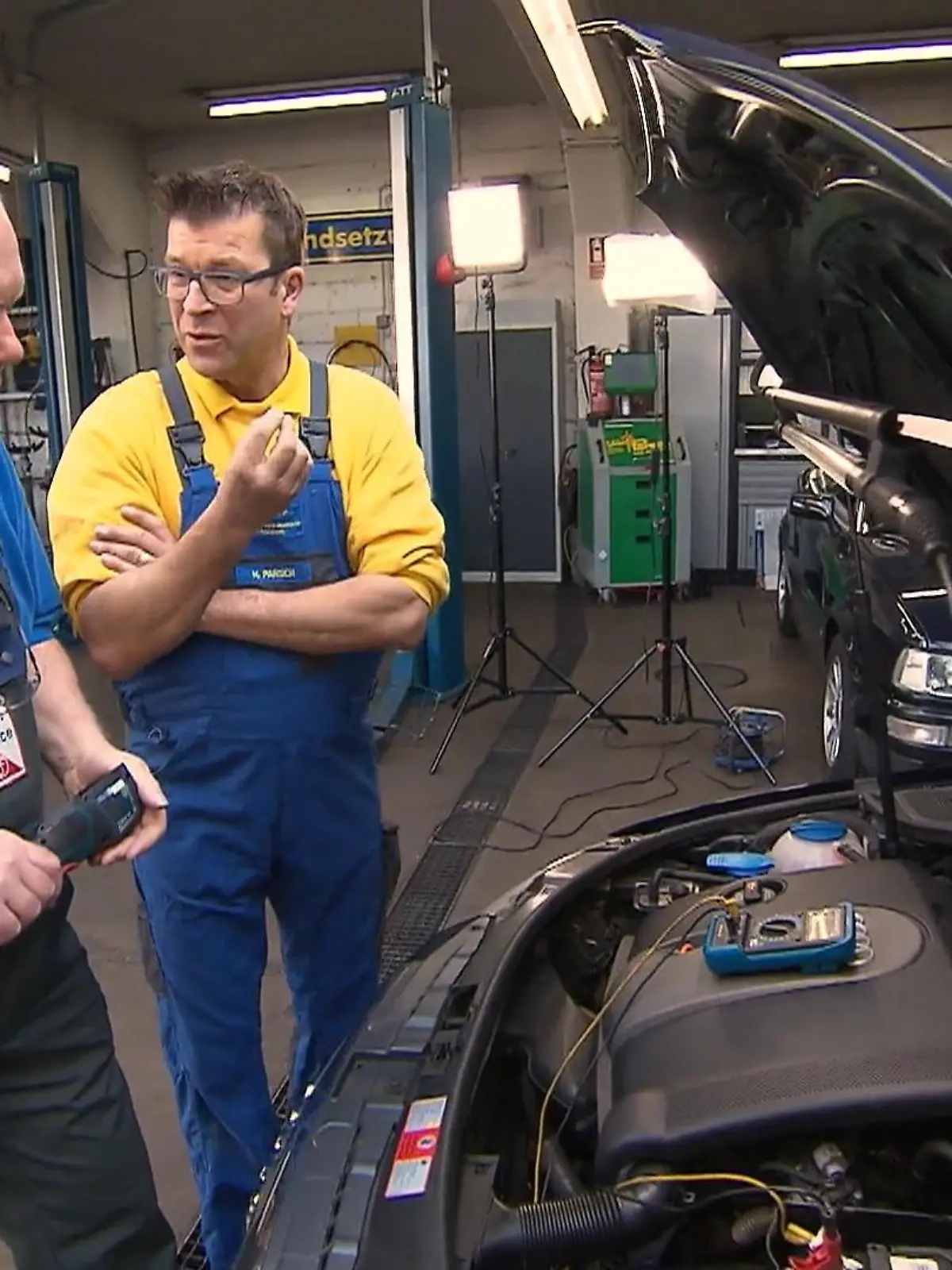 Bild zu: "Der A3 verliert Strom im geschlossenen Zustand"