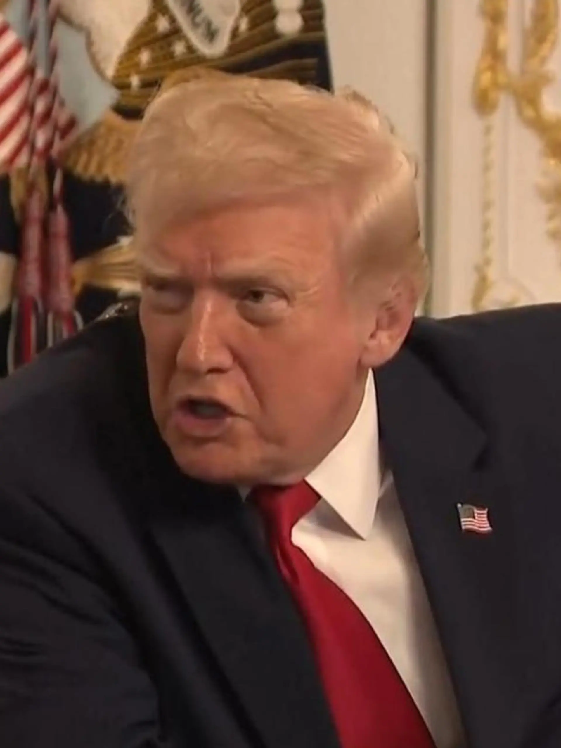 Bild zu: "„Sind Sie dumm?“ – Donald Trump attackiert Journalistin wegen DIESER Frage"