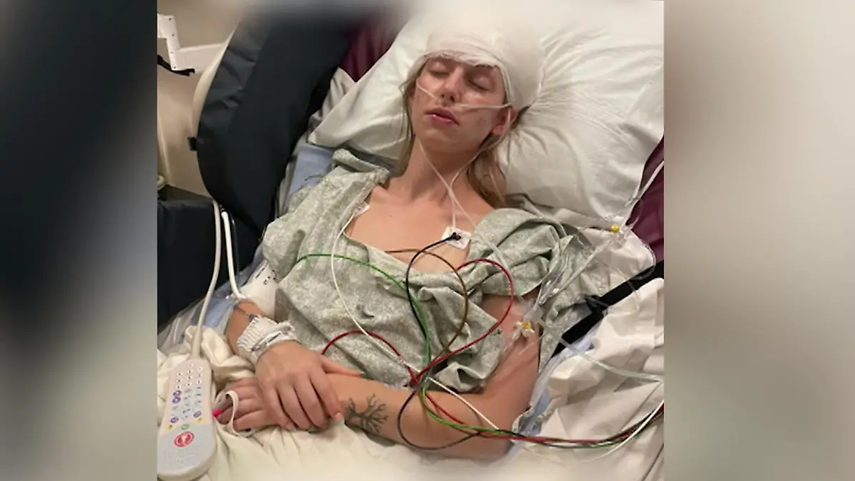 Hirntumor statt Angststörung! Todkranke Kelsey (32) will trotzdem schwanger werden Armkribbeln entpuppt sich als Krebs