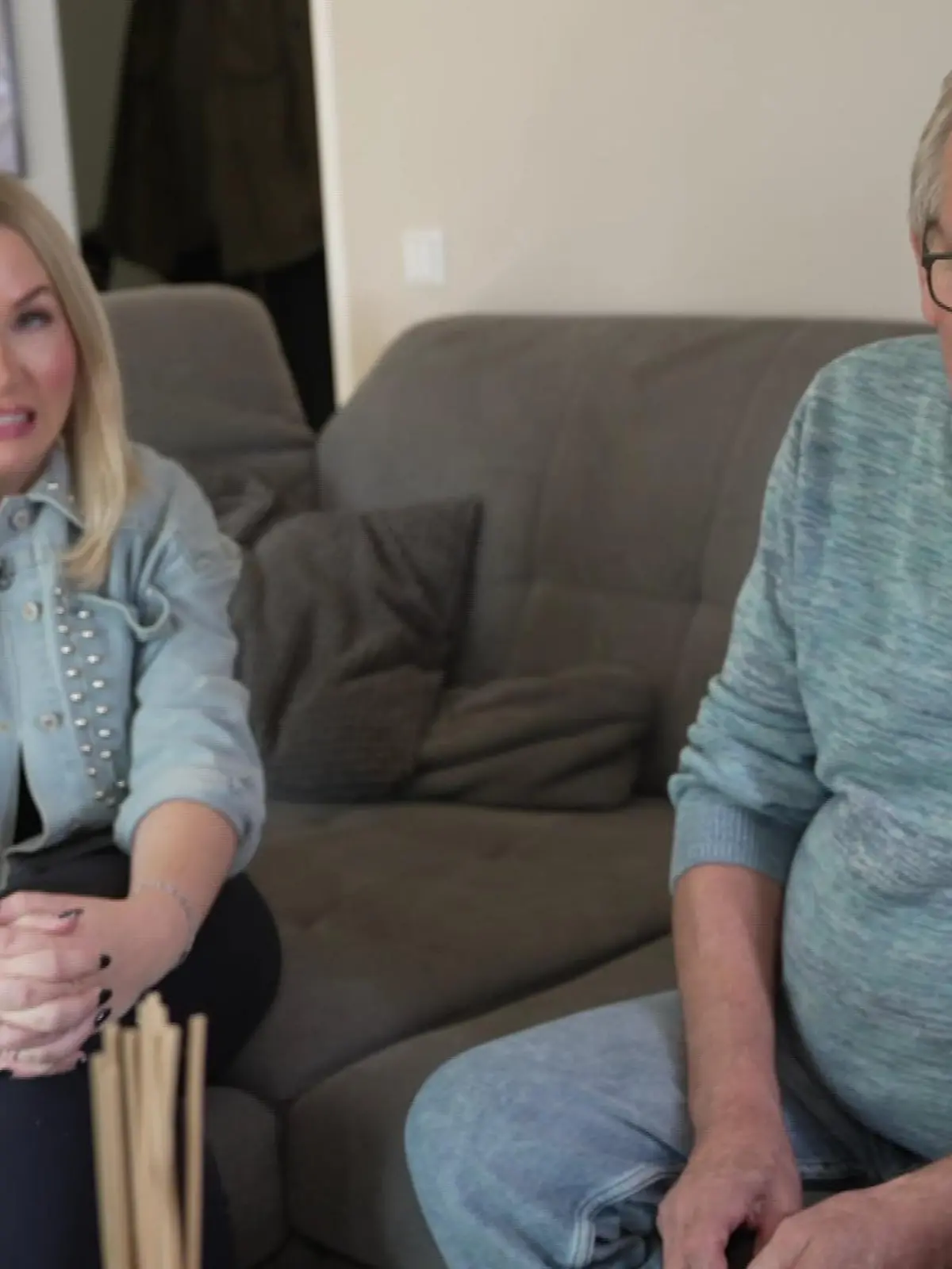 Bild zu: "Realitystar Marlisa Rudzio hat ihrem Vater etwas zu beichten"