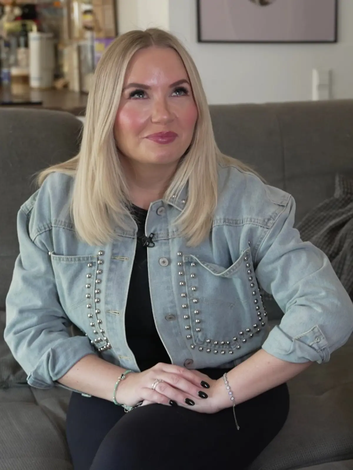 Bild zu: "Endlich! Realitystar Marlisa Rudzios wird „Couch der Schande“ los"