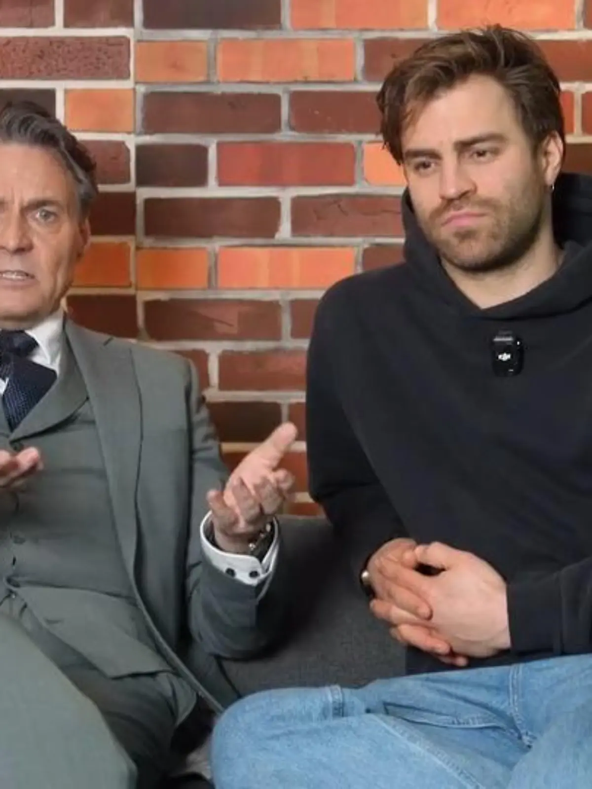 Bild zu: "Wie geht es für Jo und Julian weiter?"