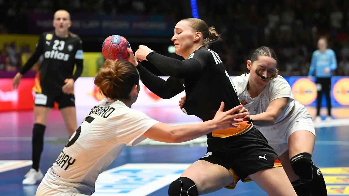 -Haben-einfach-Bock-Junge-Wilde-tun-Handball-Frauen-gut