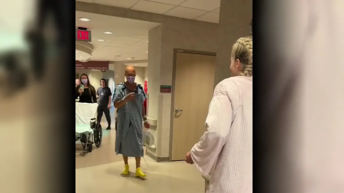 Jennifer und Ryan DeMarre nach der Operation