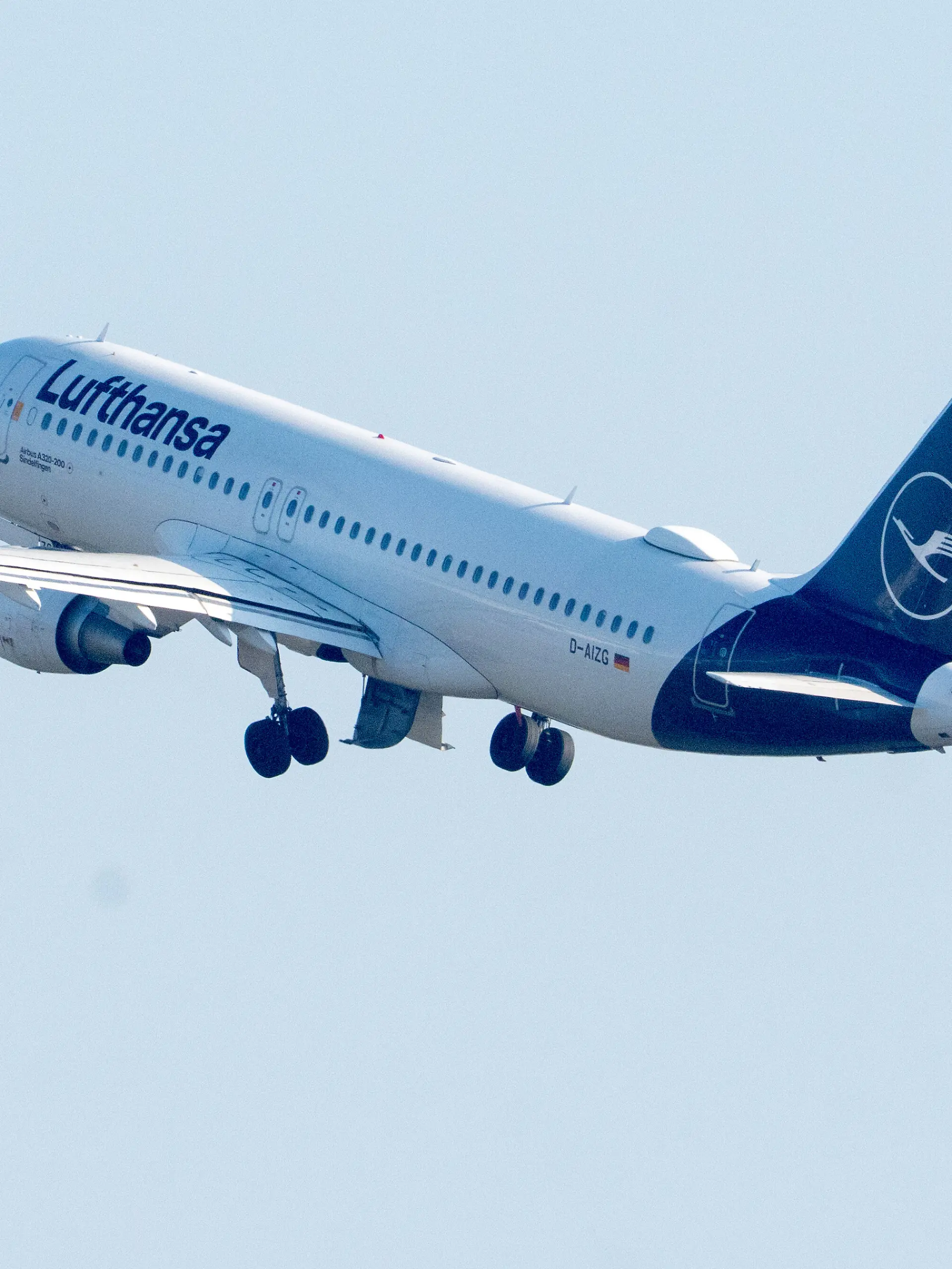Ein Airbus A320-200 der Deutschen Lufthansa (Symbolfoto)
