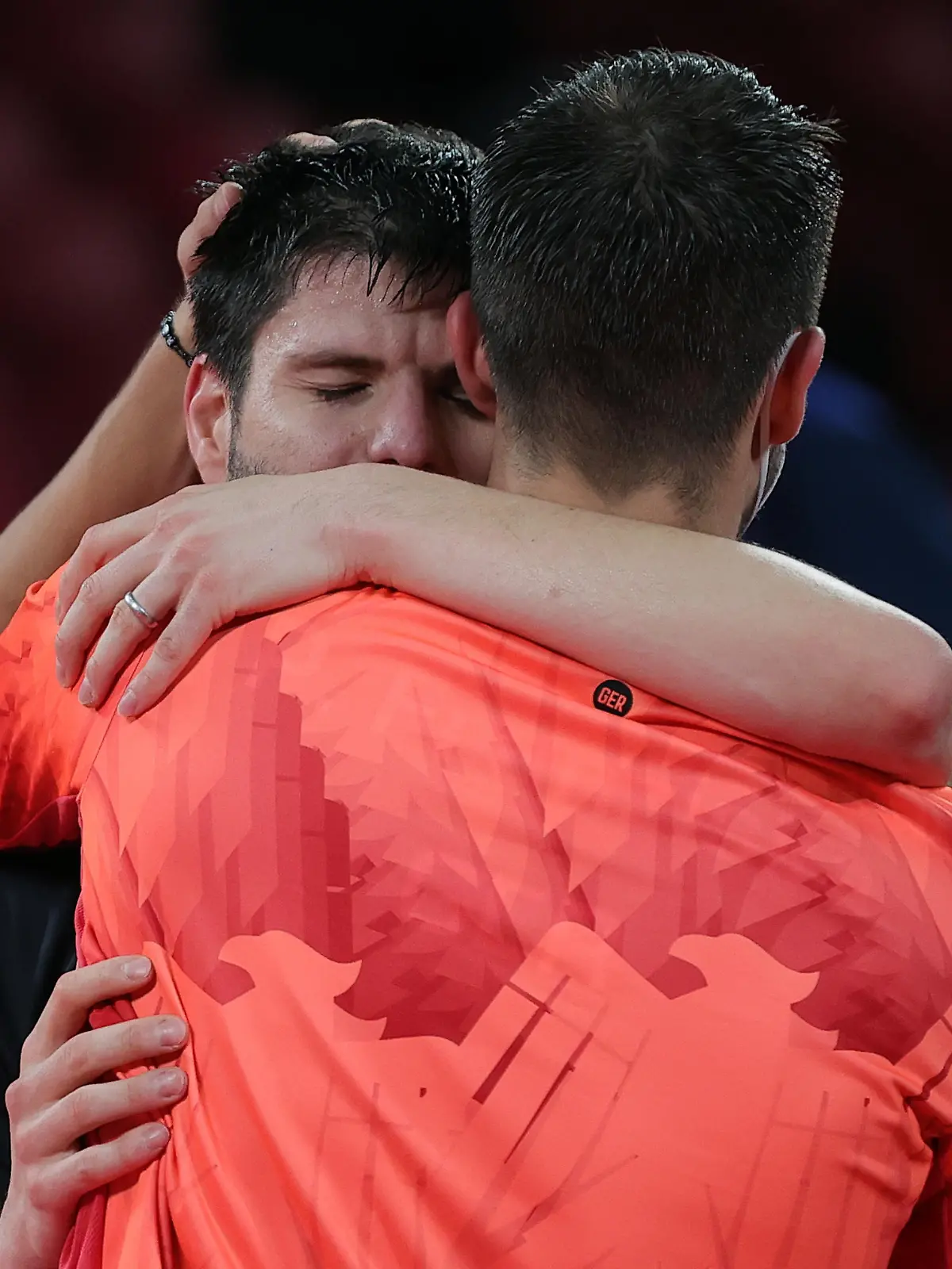 Dimitrij Ovtcharov feiert den Einzug ins Olympia-Finale