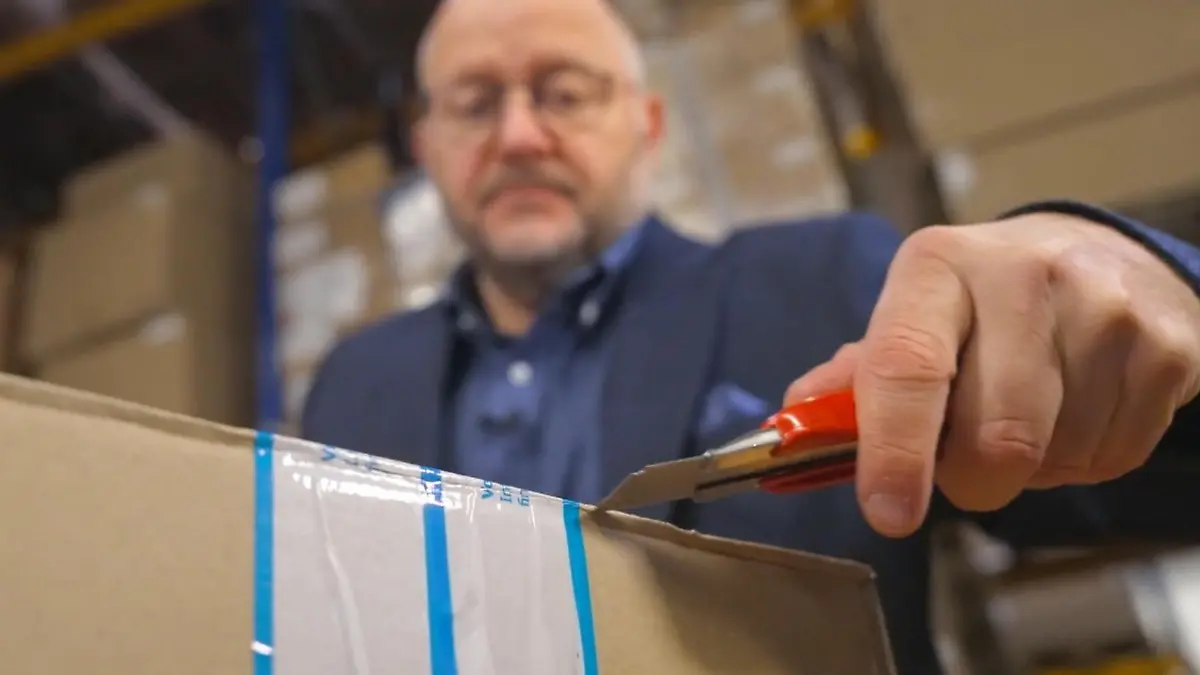 Immer Ärger mit Paketboten? Wie gehen Boten mit Paket um?