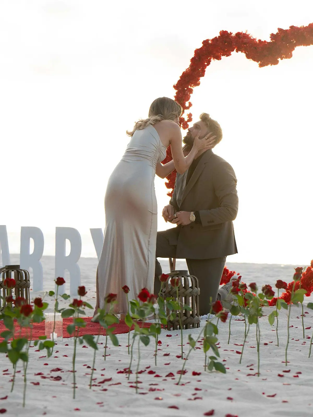 Bild zu: "Bachelor Dominik und seine Anna verraten RTL ihre Hochzeitspläne"