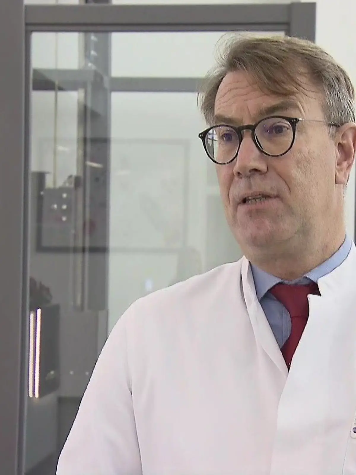 Dr. Zinn ist sicher: Das mutierte Coronavirus ist bereits in Deutschland!