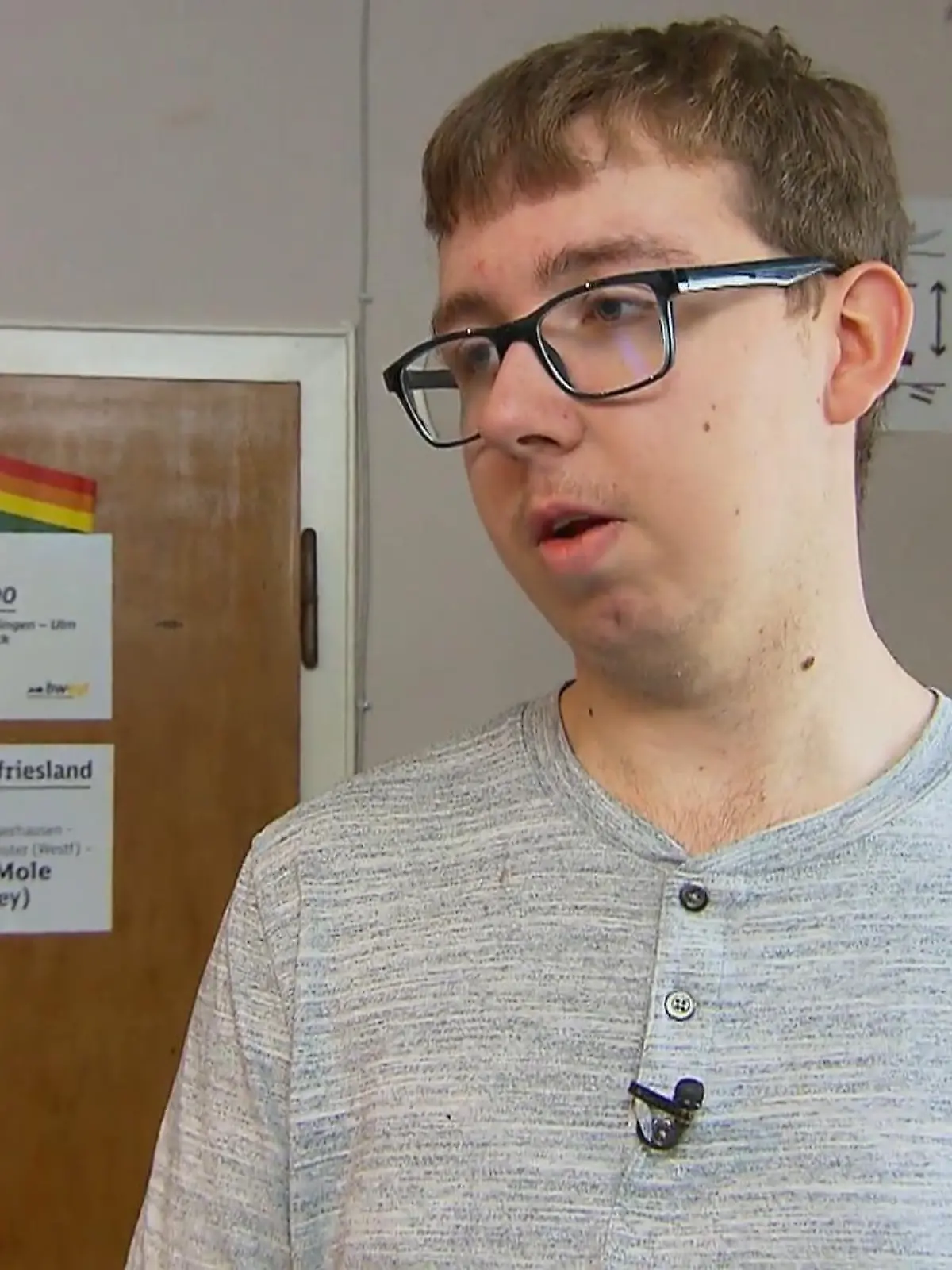 Bild zu: "3.000 Euro einfach futsch! Betrüger zocken Sascha (20) auf Kleinanzeigen ab"