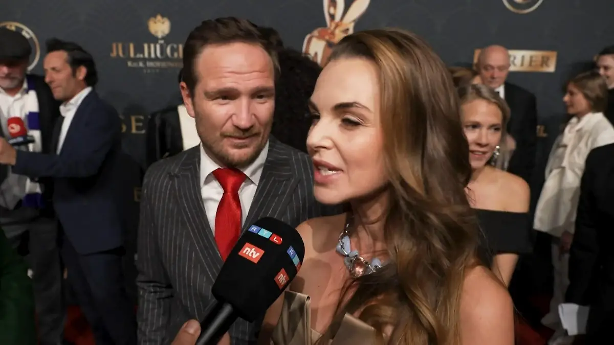 Was macht ihr bei einem Streit, Annika und Frederick Lau? „Nackt ausziehen klappt eigentlich immer!“