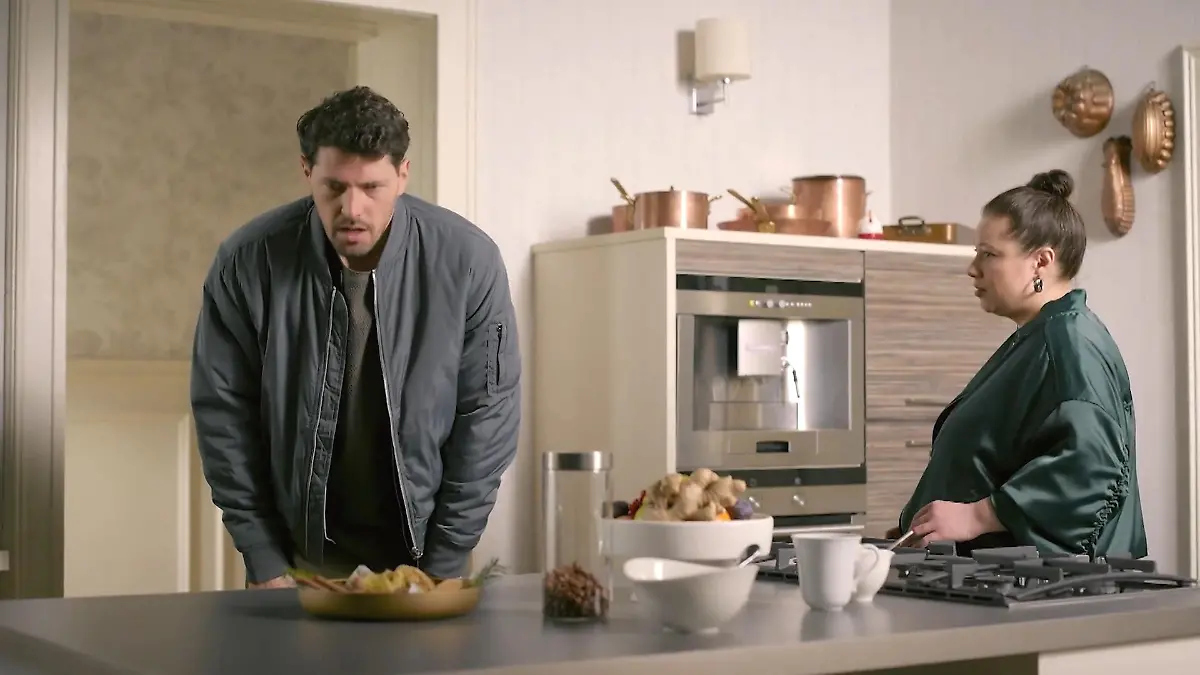 AWZ-Wochenvorschau-ab-08-12-25-Vanessa-ger-t-in-einen-krassen-Konflikt