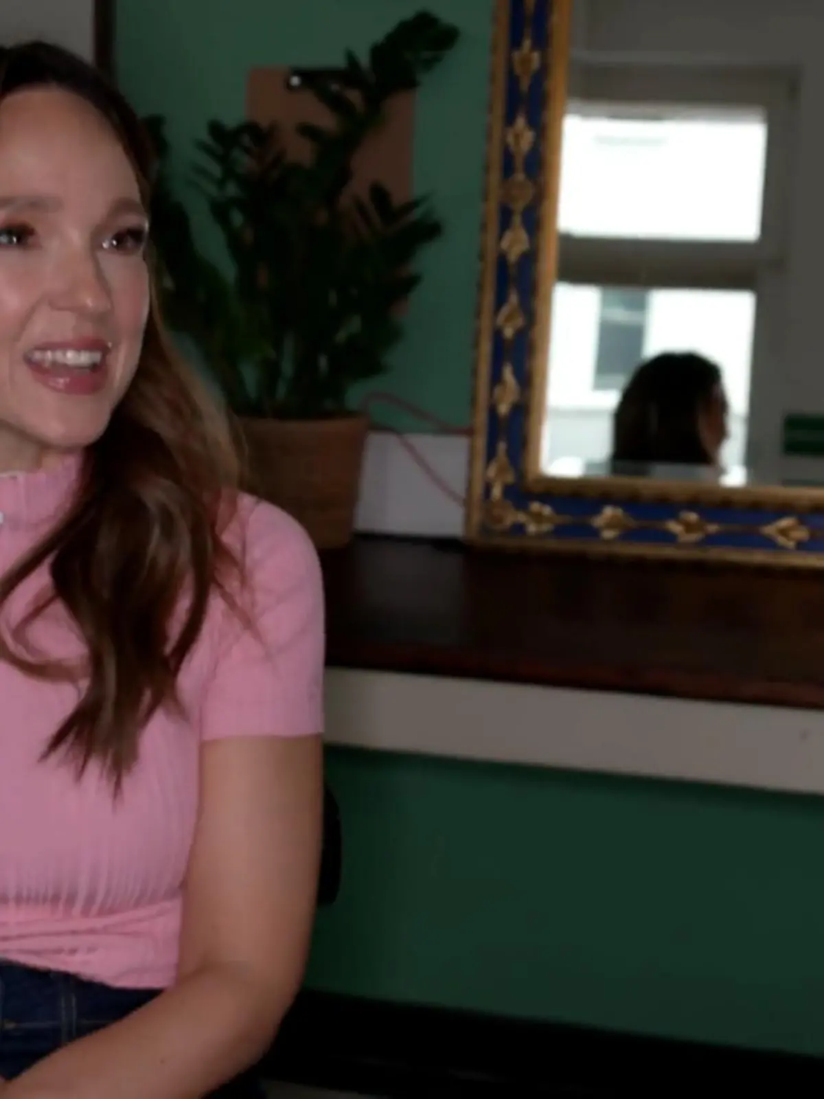 Bild zu: "„Ich hab wahnsinnig viel geheult!” Carolin Kebekus packt über ihren neuen Mama-Alltag aus"