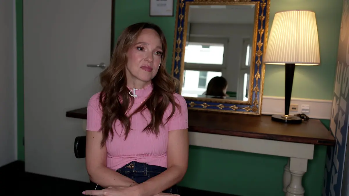 Carolin-Kebekus-packt-ber-ihren-neuen-Mama-Alltag-aus-Ich-hab-wahnsinnig-viel-geheult-