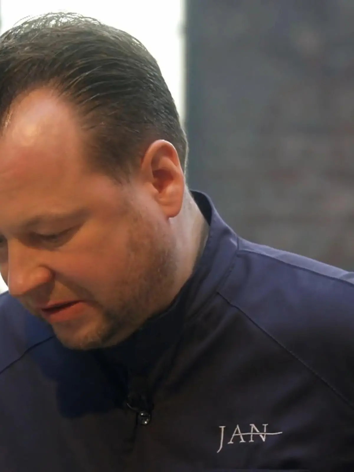 Bild zu: "Jan Hartwig probiert alle Kreationen"