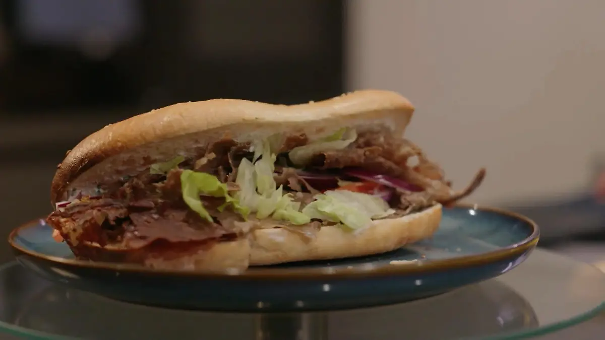 Selbstgemachter Döner aus dem Backofen mit Eko Fresh Food-Trend: Backpapier-Döner