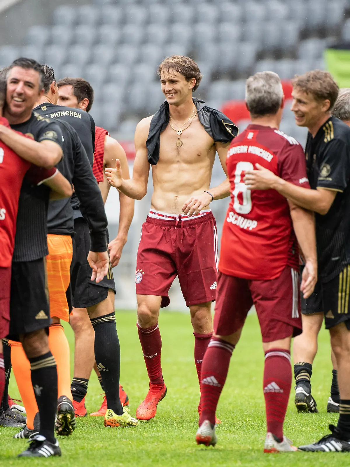 Alexander Zverev Gast bei Bayerns Teampräsentation