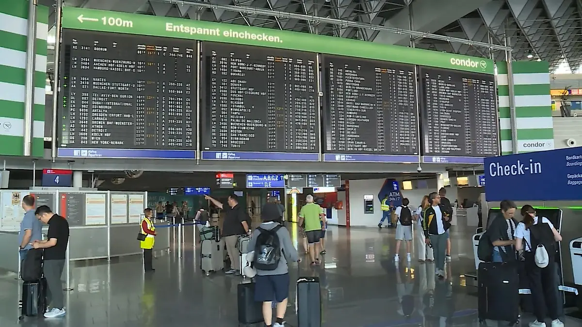 Travel Tuesday – gibt's wirklich fette Schnäppchen? RTL macht den Check