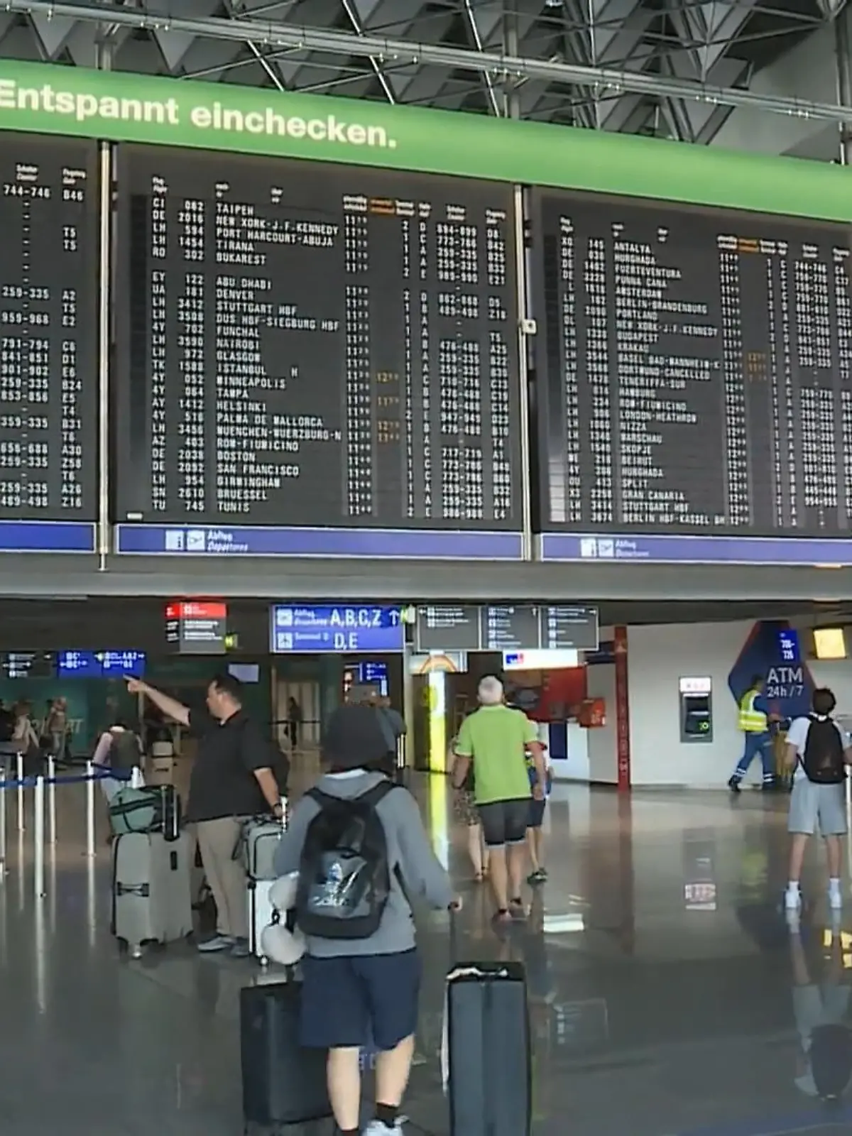 Bild zu: "Travel Tuesday – gibt's wirklich fette Schnäppchen?"