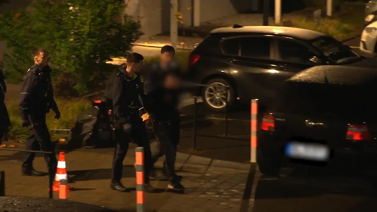 Kioskbesitzer-Daumen-abgehackt-Kinder-13-sollen-in-Dortmund-mit-Machete-zugeschlagen-haben