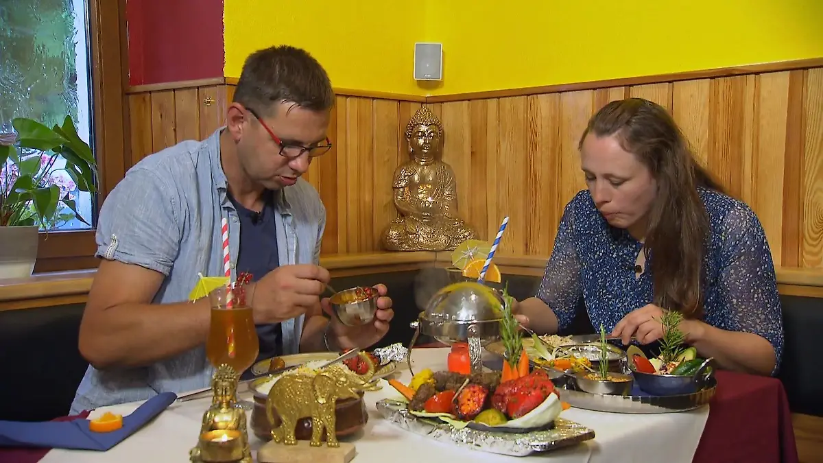 Thomas und Michaela sprechen über ihre Zukunft Letzter Tag