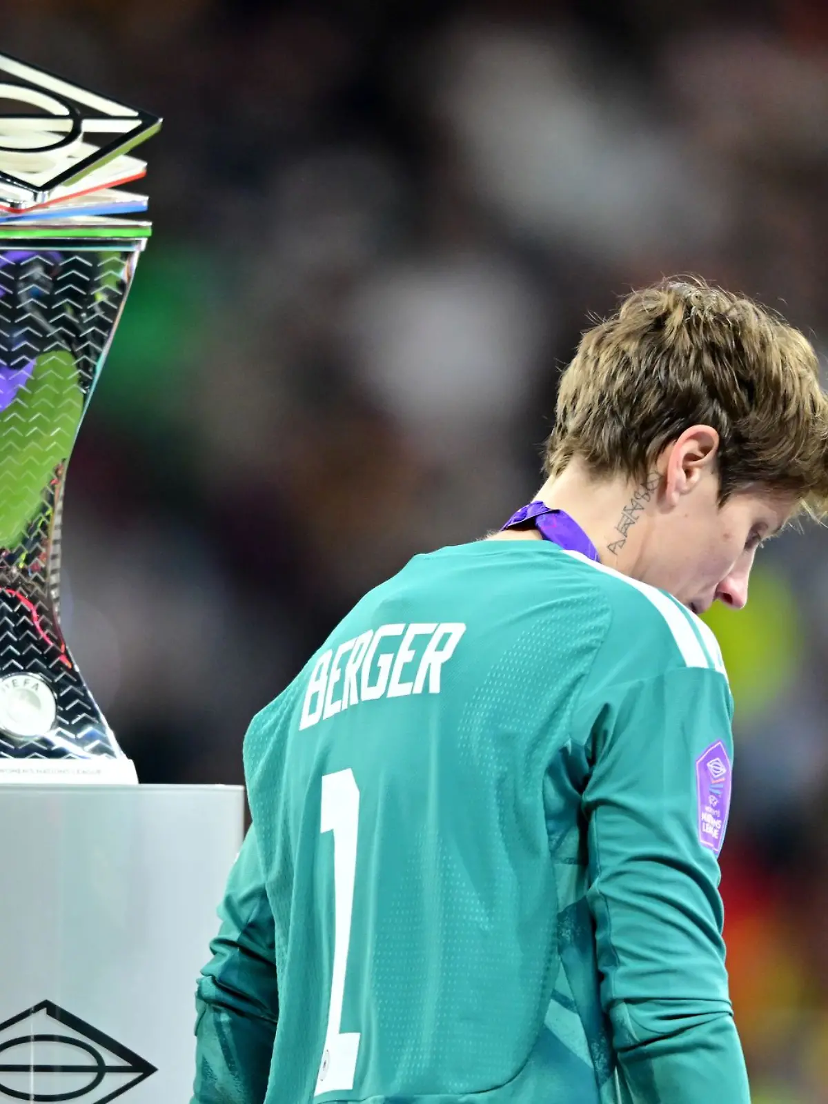 Bild zu: "Wück setzt weiter auf Nationaltorhüterin Berger"