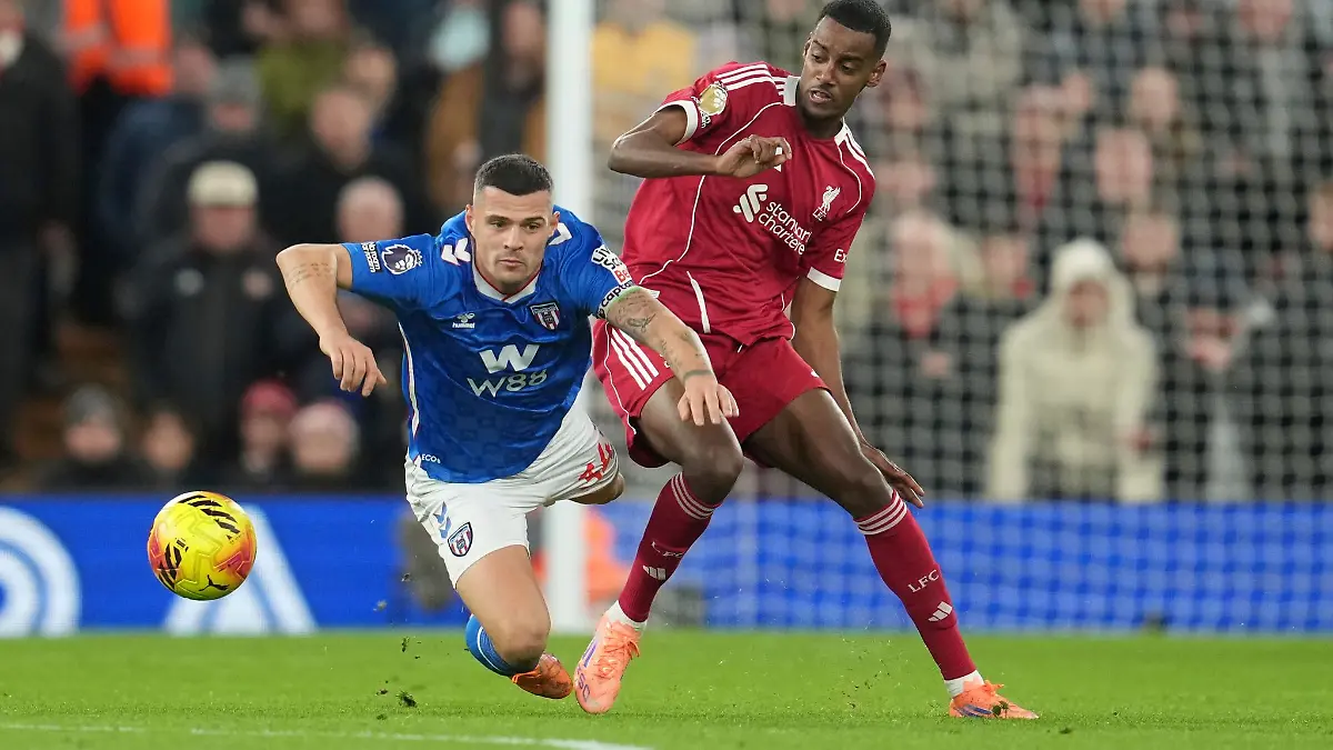 Eigentor-statt-erster-Wirtz-Treffer-Liverpool-nur-1-1