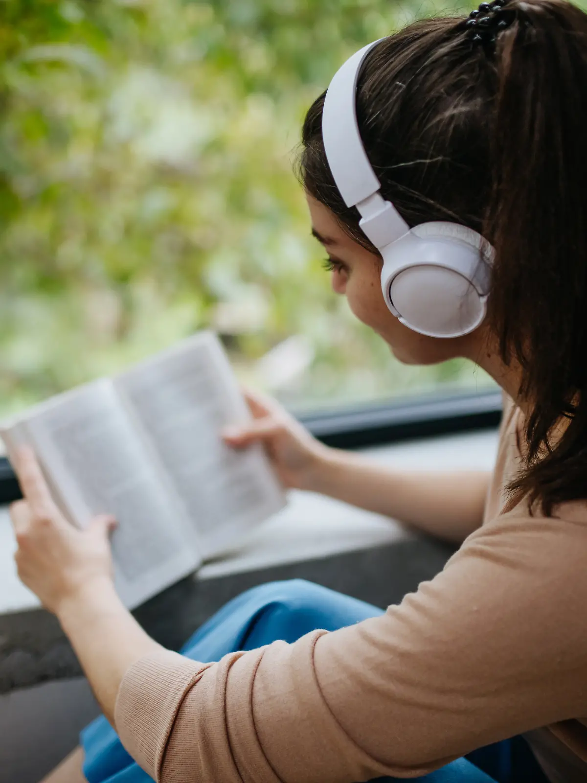 Bücher und Hörbücher erleben derzeit einen regelrechten Hype – insbesondere Fantasy-Geschichten sind auf Booktok und Co. gefragt.