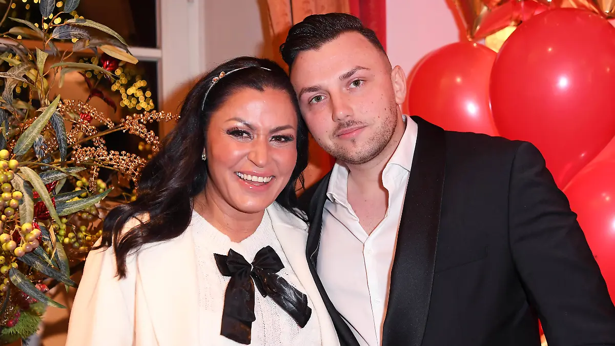 epi_1006354606_IMAGO SP_imago st 1203 08330065 0842033981.jpg_Jasmin Herren mit Fr.jpg