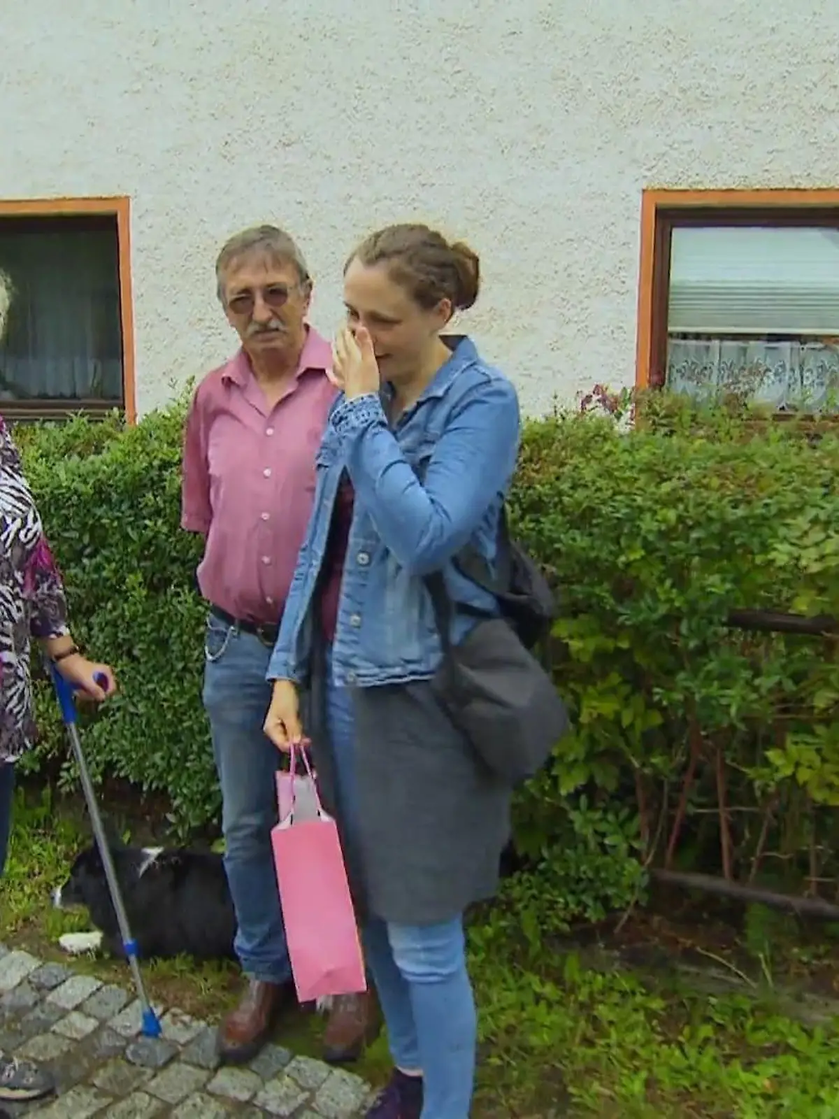 Bild zu: "Michaela reist heute ab"