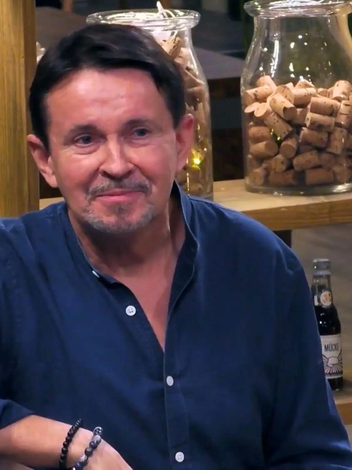 Bild zu: "Jens ist zuerst skeptisch"