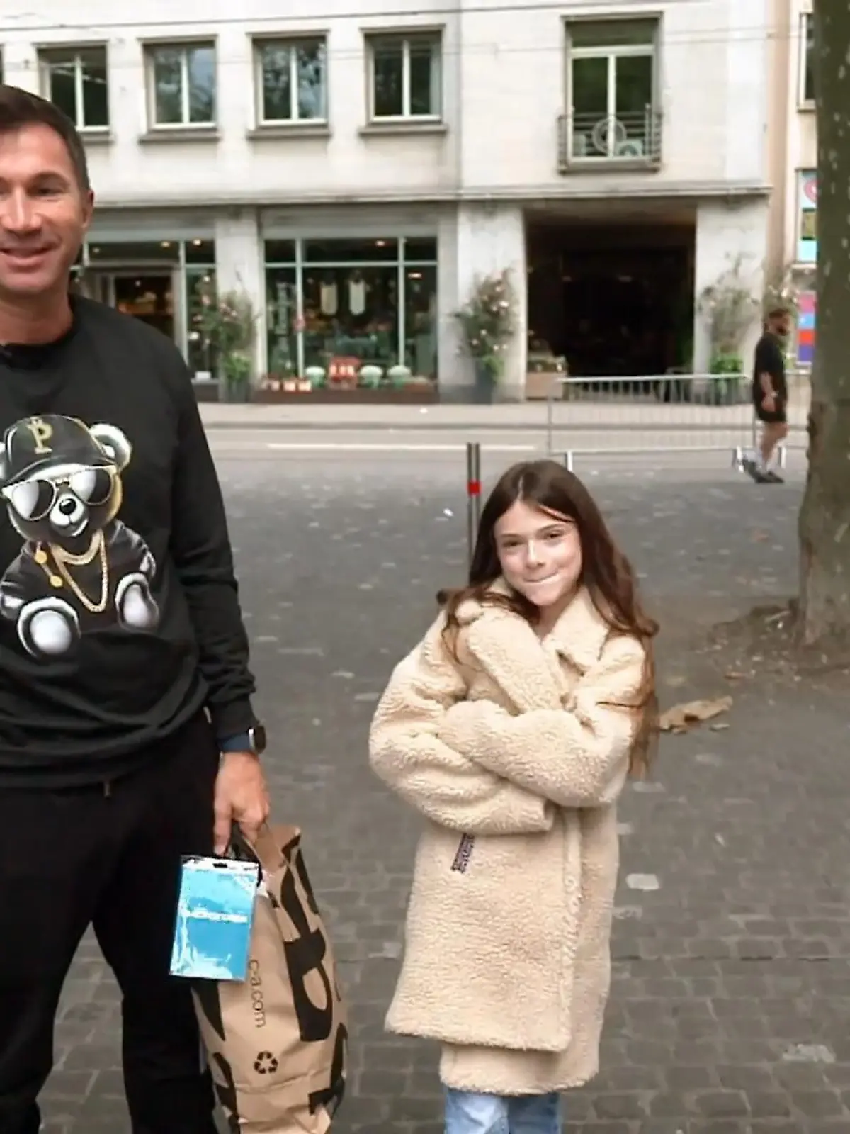 Bild zu: "Sophia Cordalis’ großer Tag ist da"