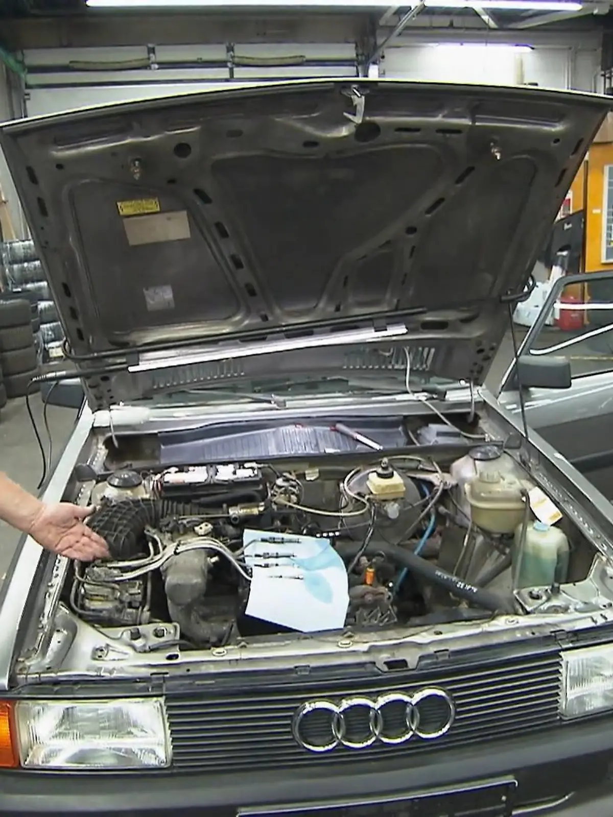 Bild zu: "Autodoktoren vor kniffliger Diagnose"