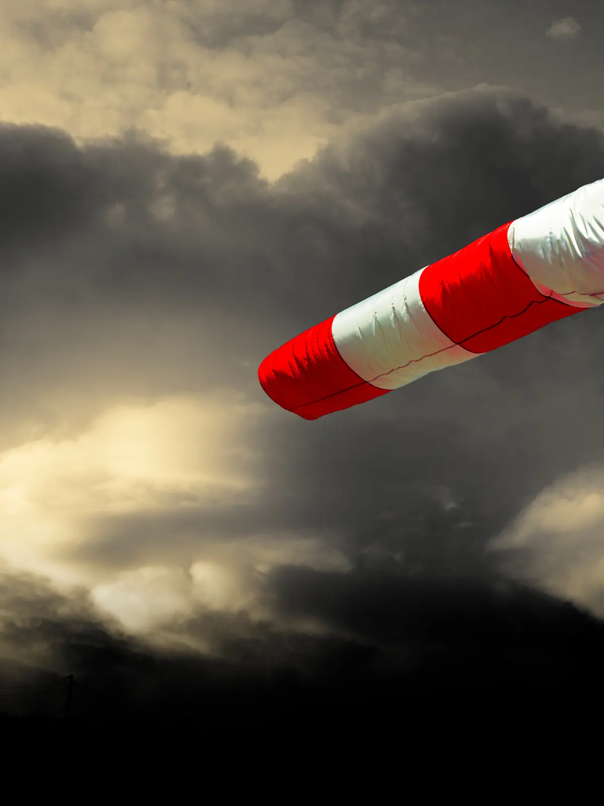 p12 vb fr+ Windhose, Windsack