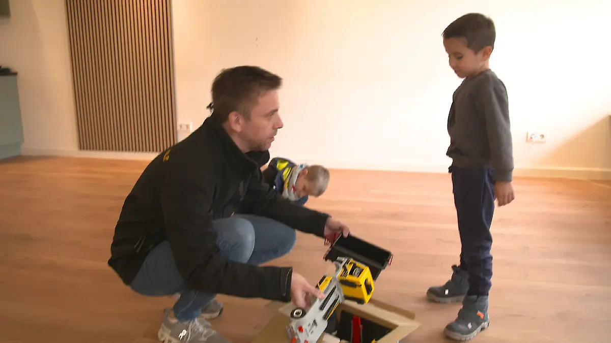 Ollis Familie muss das Haus verkaufen