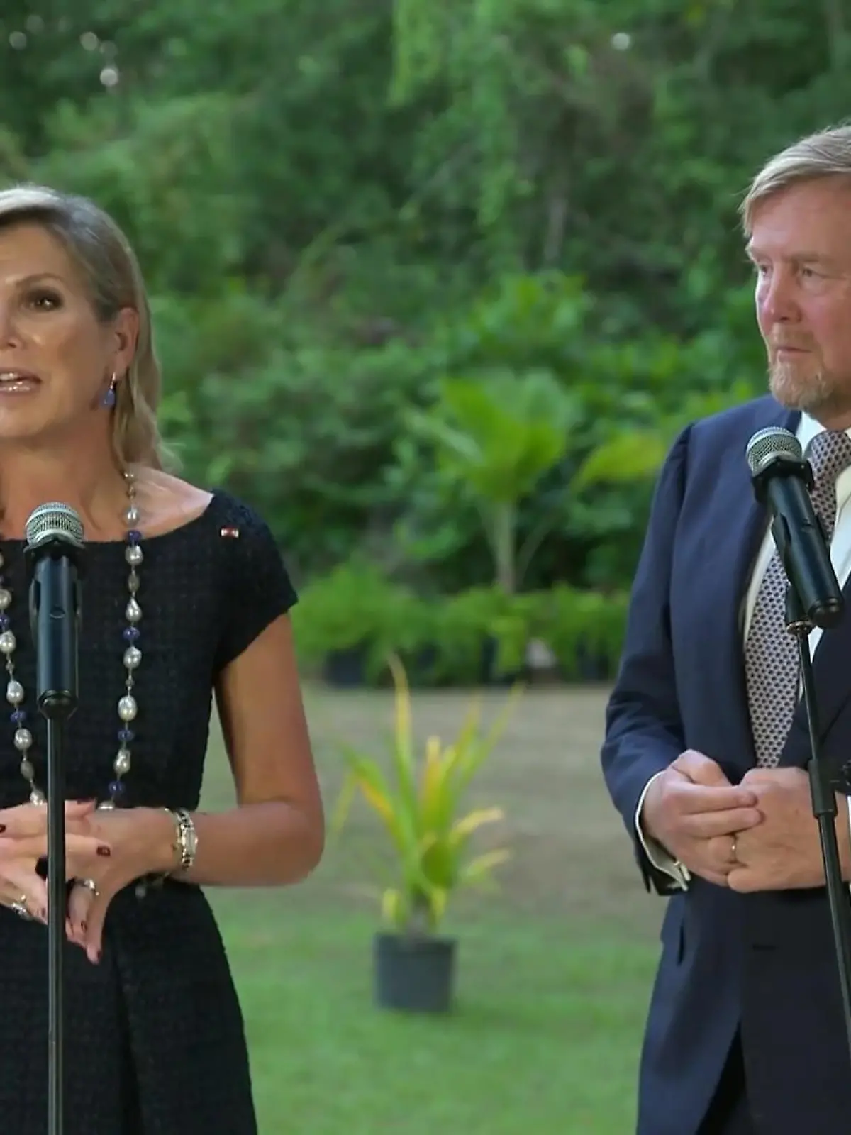 Bild zu: "Willem-Alexander und Königin Máxima in Sorge um Tochter Amalia"