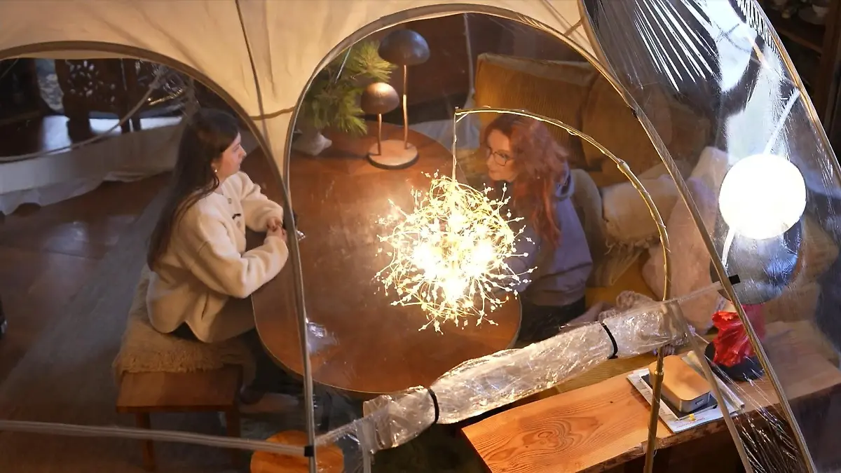 Hanka Rackwitz: Verrückte Zelt-Idee oder geniale Lösung? Zeltlösung gegen Heizkosten