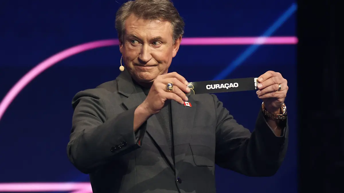 Das deutsche Los: Curaçao um Dick Advocaat.