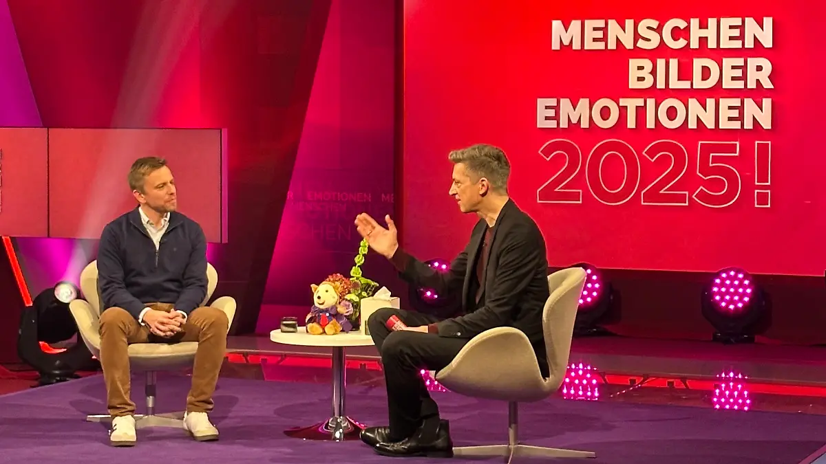 Stefan Staub meistert seinen Auftritt bei „Menschen, Bilder, Emotionen” mit Bravour.