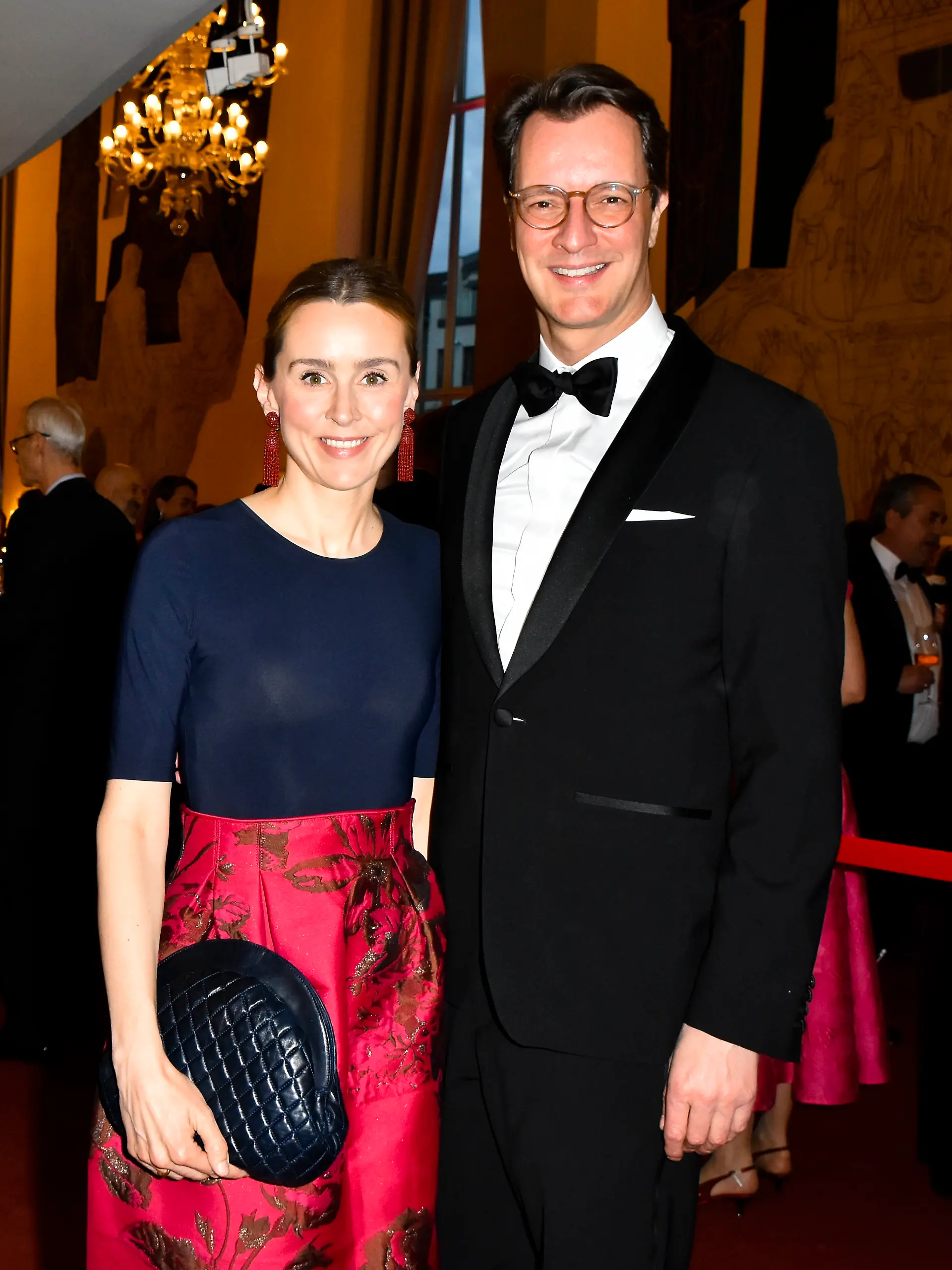Hendrik Josef Wüst mit Ehefrau Katharina zu Gast beim Empfang bei der 15. Festliche Operngala der Deutschen Aids Stiftung in der Deutsche Oper am Rhein.