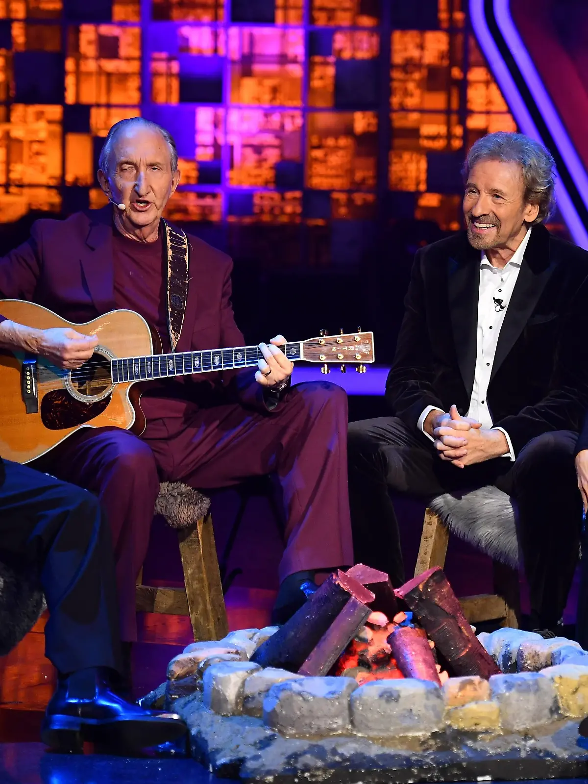 V.li.: Mike Krüger, Thomas Gottschalk, Barbara Schöneberger, Günther Jauch.