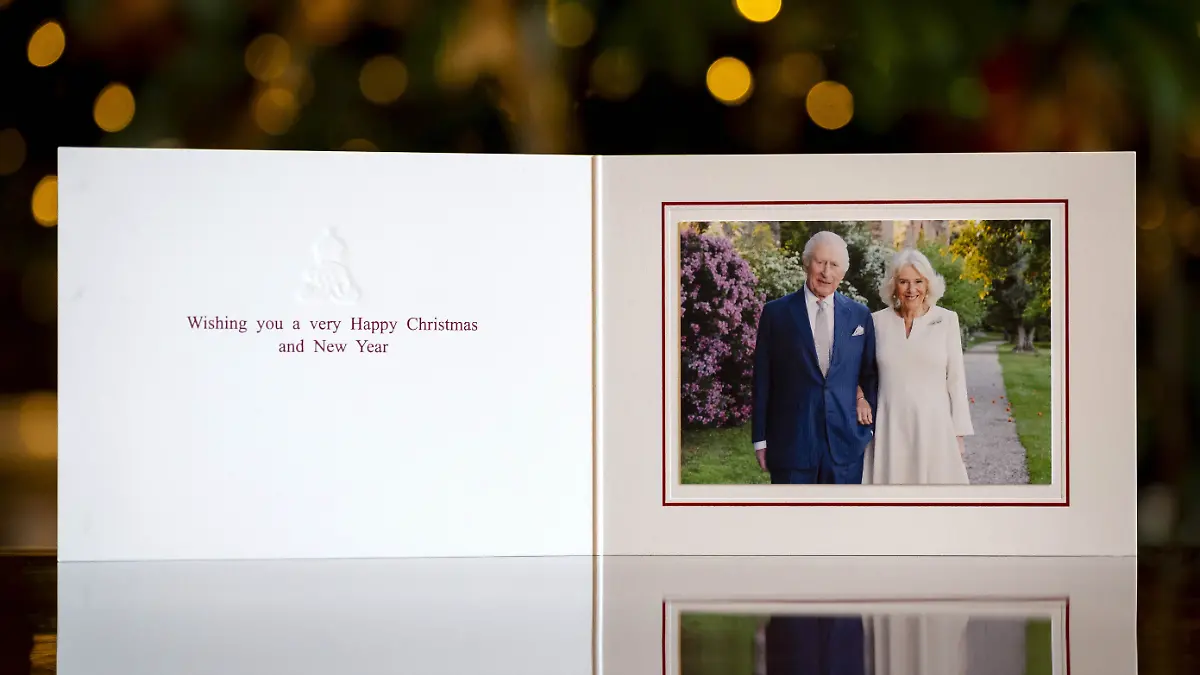 Die Karte ist eine Hommage an ihre Liebe.