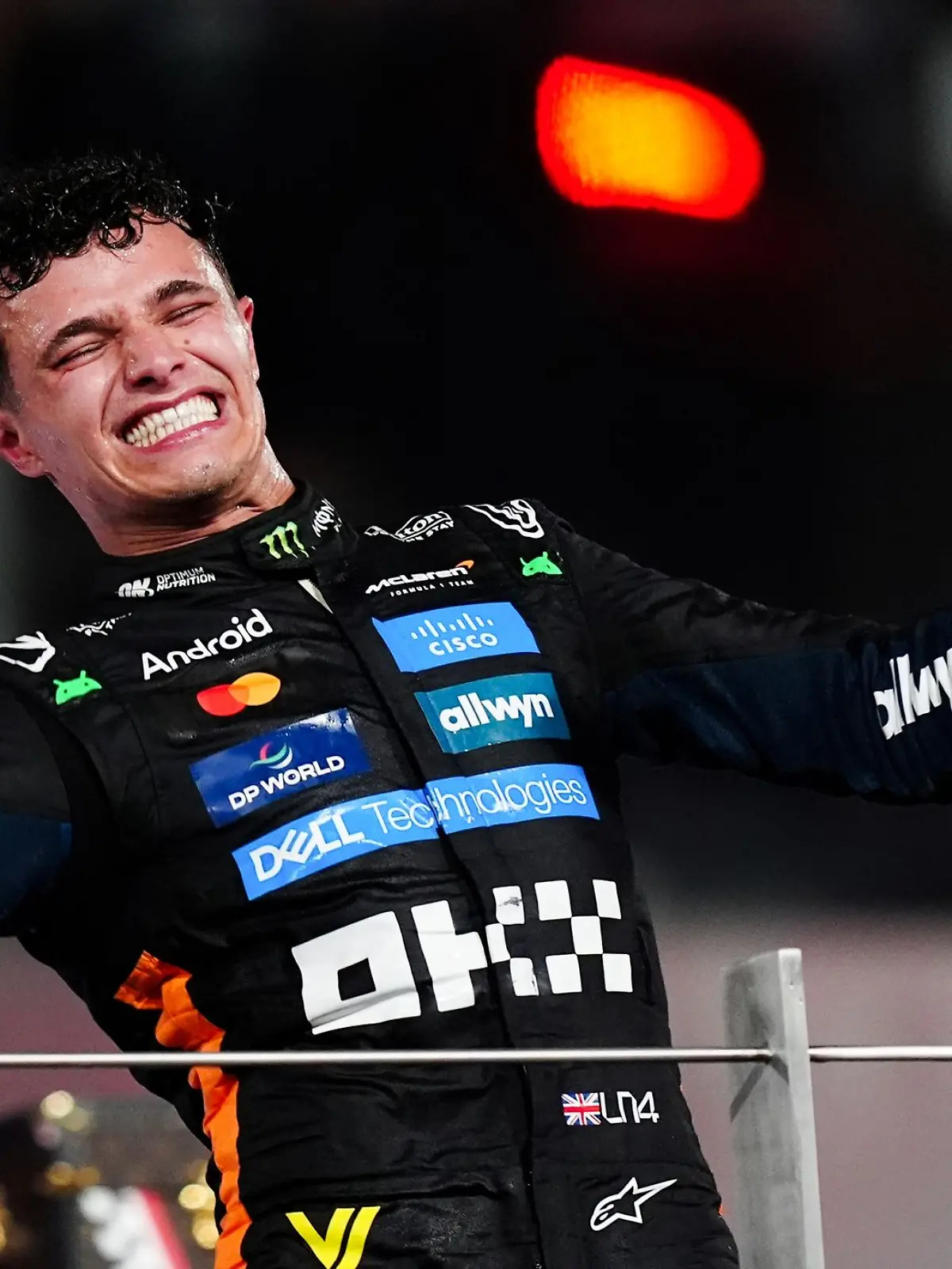 Bild zu: "Norris-Liebeserklärung mit Tränen nach dem WM-Triumph"