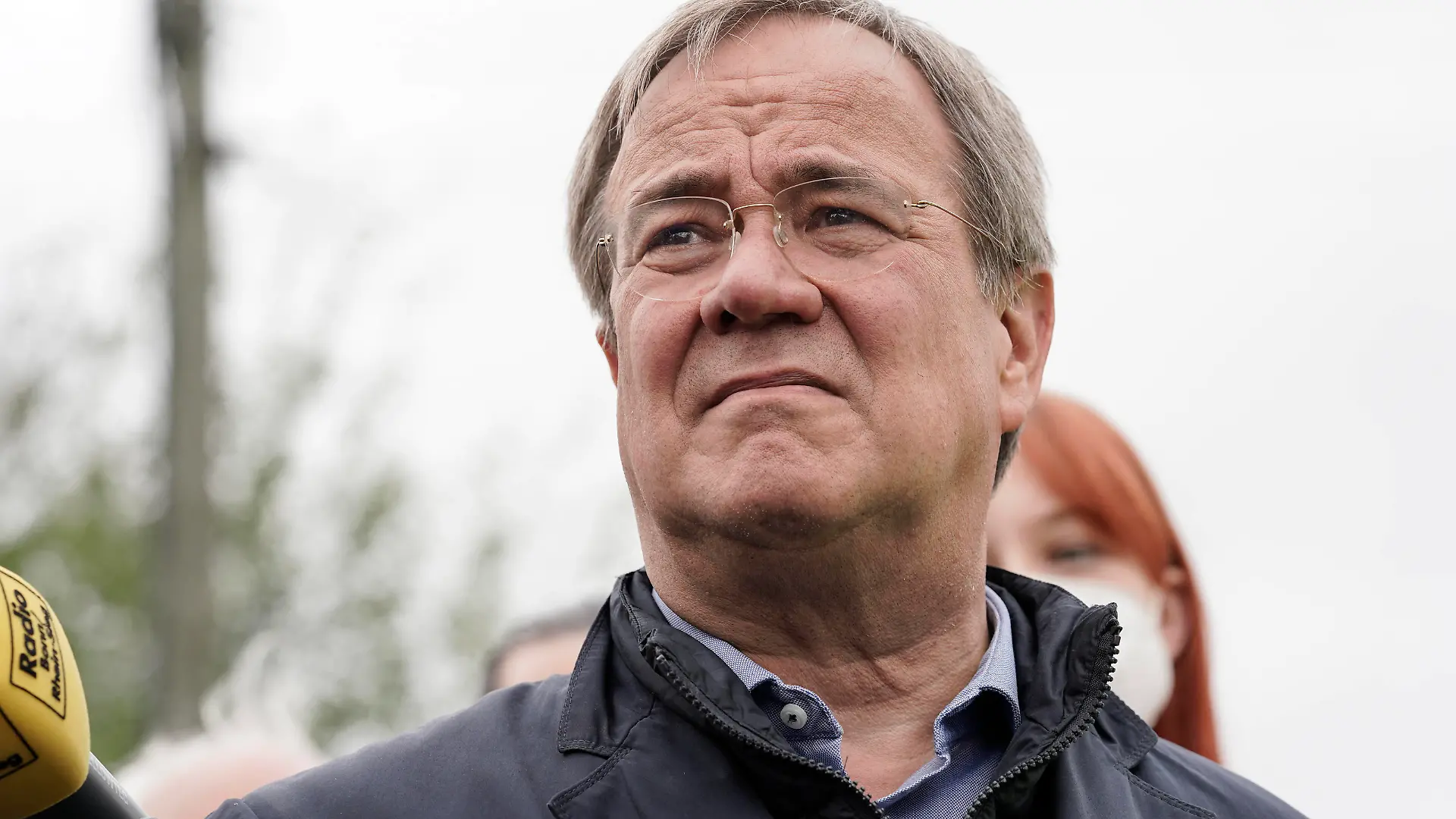  Ministerpraesident von NRW Armin Laschet besucht die vom Unwetter betroffenen Orte Swisttal und Schleiden Aktuell, 02.08.2021, Swisttal-Odendorf Rhein-Sieg-Kreis, Ministerpraesident von Nordrhein-Westfalen, Kanzlerkandidat und CDU-Vorsitzenden Armin Laschet im Portrait vor Ort in den von Unwetter betroffenen Gemeinde Swisttal um sich ein aktuelles Bild von den Schaeden und den Aufraeumarbeiten zu machen. Swisttal Nordrhein-Westfalen Deutschland *** Prime Minister of North Rhine-Westphalia Armin Laschet visits the places affected by the storm Swisttal and Schleiden Current, 02 08 2021, Swisttal Odendorf Rhein Sieg Kreis , Prime Minister of North Rhine-Westphalia, candidate for chancellor and CDU chairman Armin Laschet in the portrait on