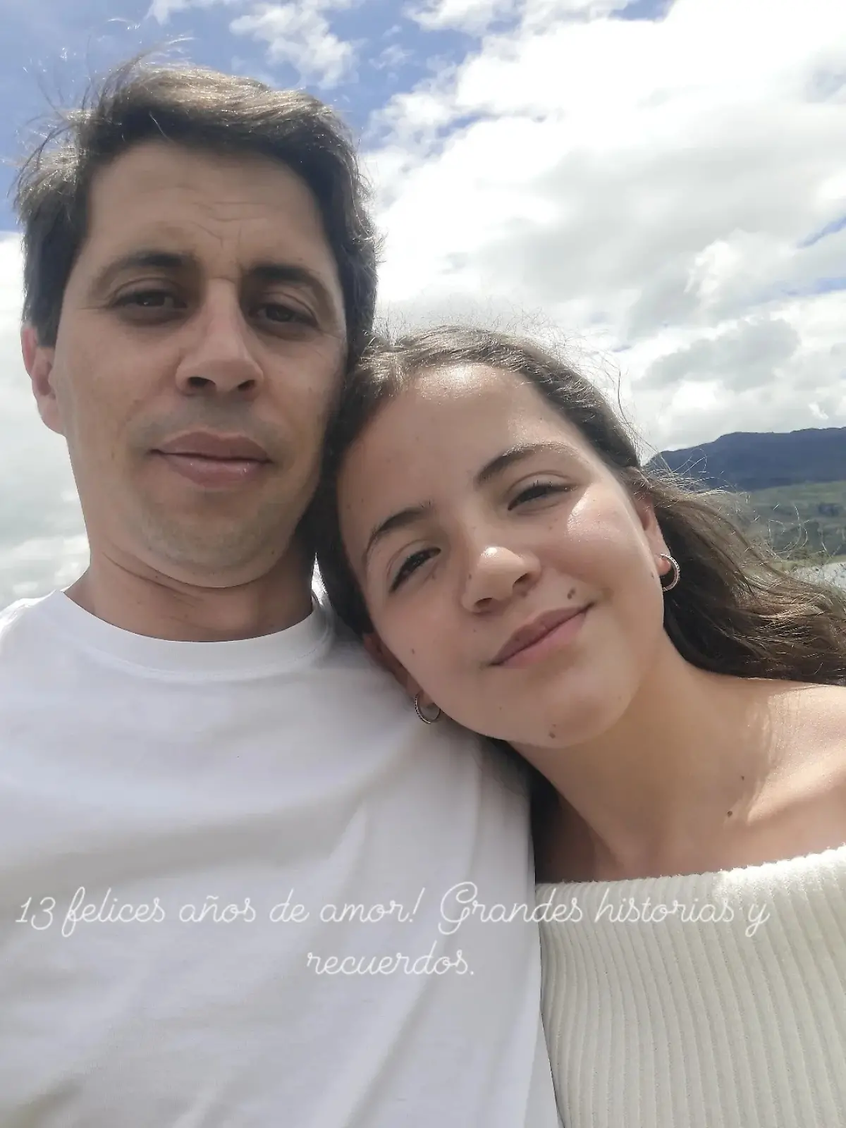  „Es tut mir leid, dass ich dich nicht vor dieser zerbrochenen Welt beschützen konnte”, schreibt der Vater auf Facebook.