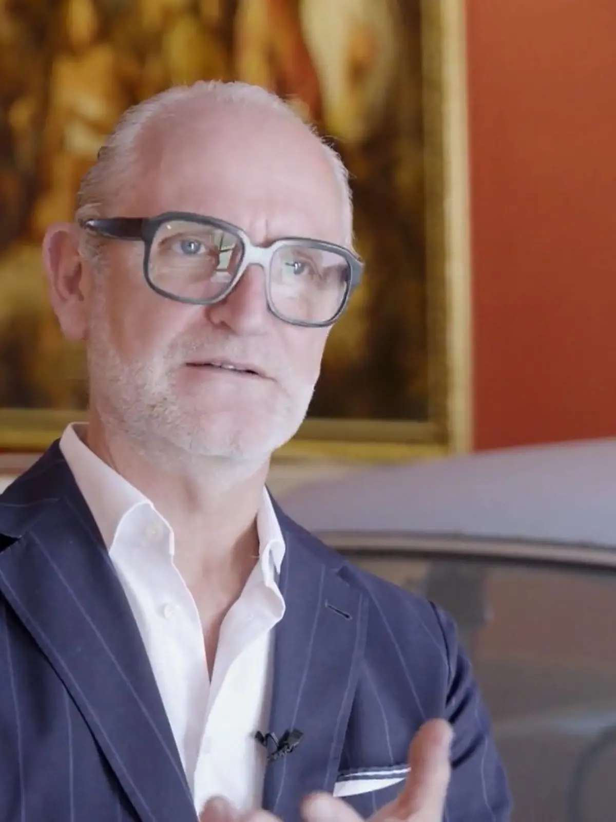 Bild zu: "Expertenblick auf Mailands Luxusautos"