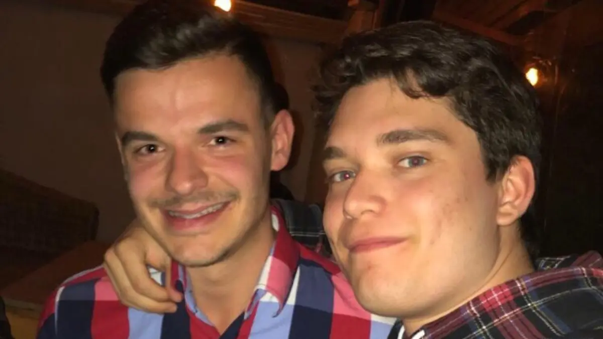 Tim Lehmann nimmt Abschied von seinem besten Freund Jan Zimmermann, der unerwartet an einem epileptischen Anfall starb.